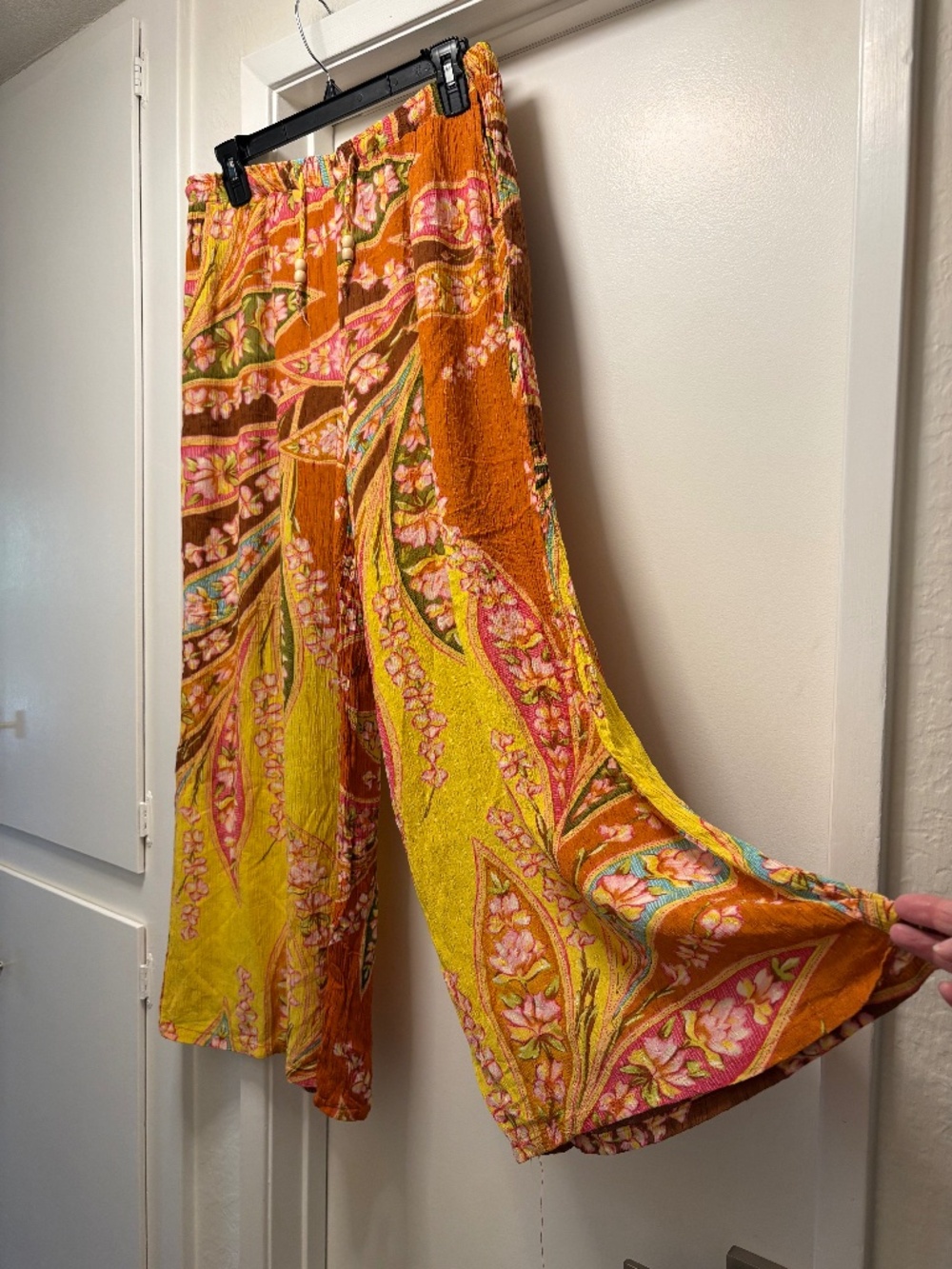 Haute Hippie wide leg colorful beach pants - size large